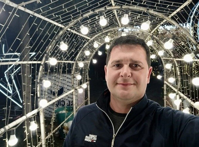 Azərbaycanda iş adamı qəfil öldü