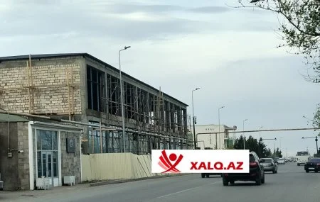 Sahil qəsəbəsində 1 milyon manatlıq obyekti kim tikdirir?-Video-Fotofakt