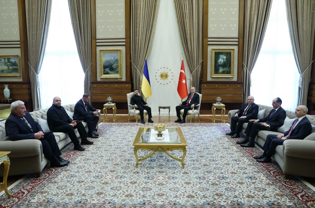 Rəcəb Tayyib Ərdoğanın Volodimir Zelenski ilə görüşü başlayıb