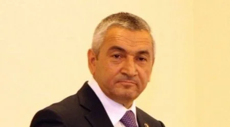 Zabratda qanunsuz tikintiyə hansı məmur icazə verib?-Video