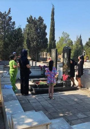 İNK Ailəsinin gənc könüllüsü Sunay Məmmədova: Onsuz 25-ci Ad günü - VİDEO