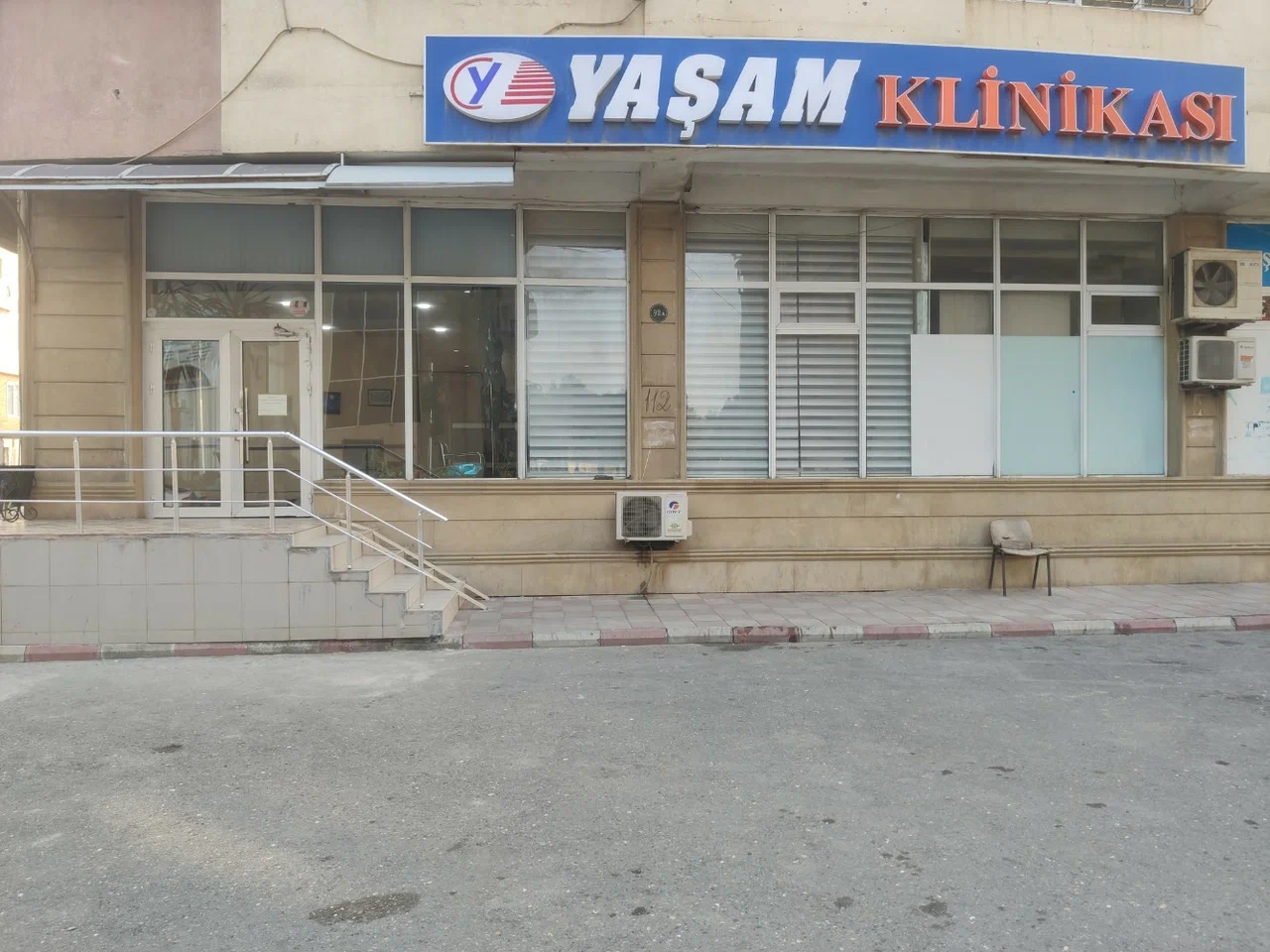 Yaşam Klinikasının “doktor”u Məhəmməd Mehdi Aslaninin mənşəyi bilinməyən dərman biznesi-Araşdırma