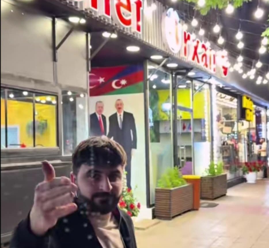 “Chef Orxan” restoranın müştərilərində qida zəhərlənməsi ola bilər?-Video