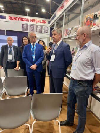 Polad Bülbüloğlu və Çingiz Abdullayev bizi Kremlə satdılar – Azərbaycanı hədəfə alan Rusiyanın yanında yer alanlar