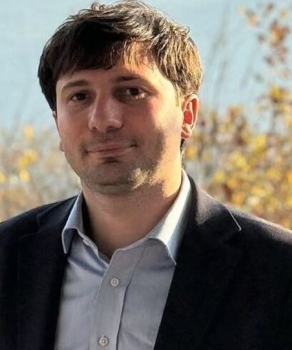 Xidmətin sədr əvəzi 28 yaşlı qaynına yüksək vəzifə verdi - Foto