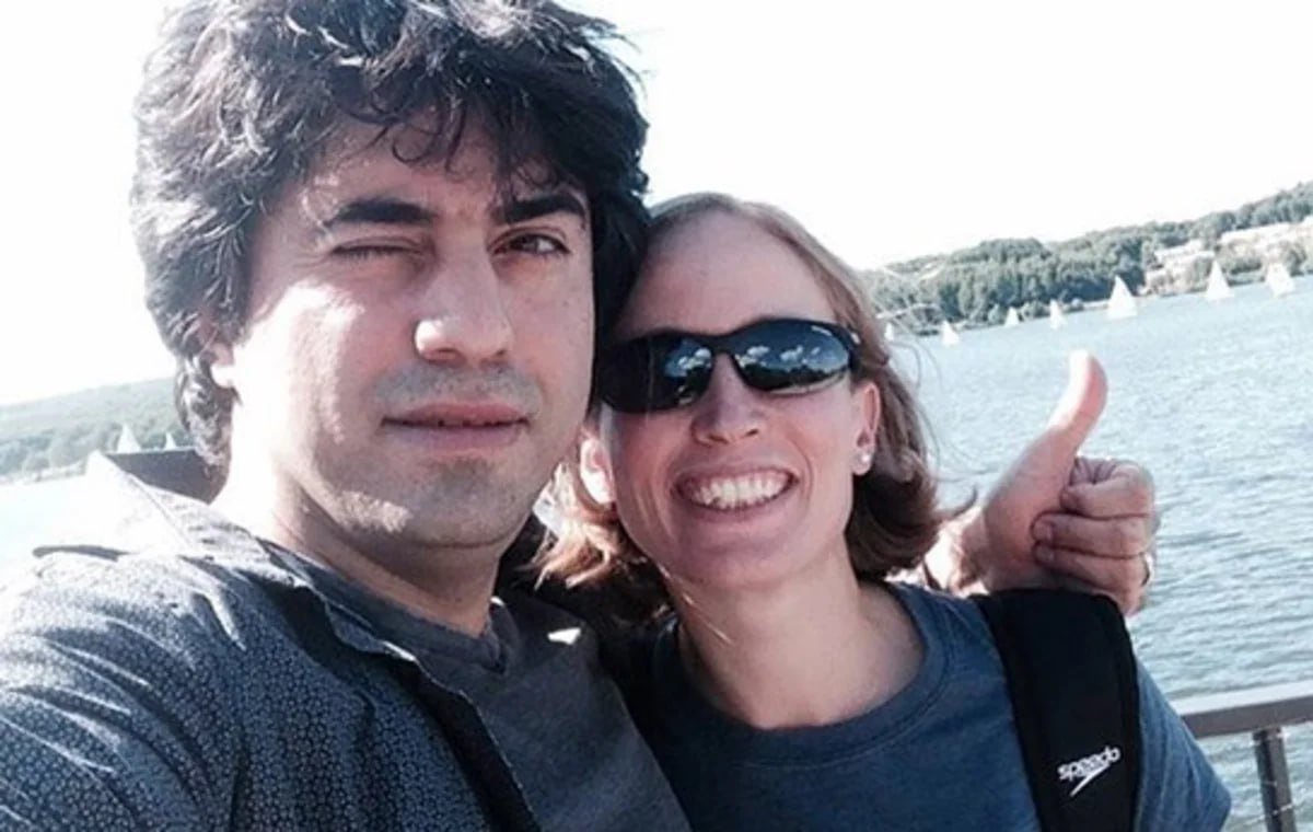 Emin Hüseynovun qadın paltarında "səfirlik macərası" - Nə olmuşdu? - FOTO