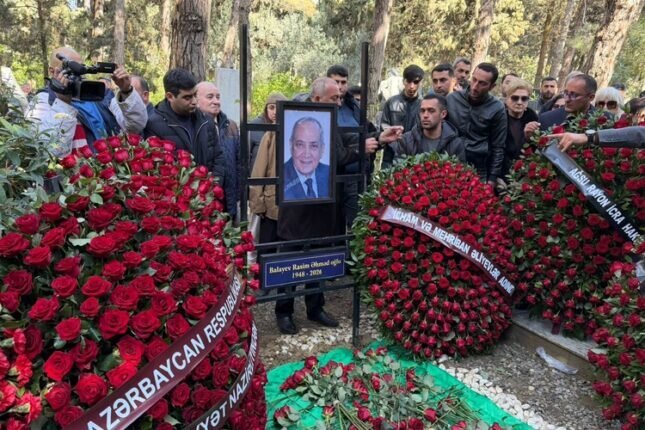 Mədəniyyət naziri Rasim Balayevin vida mərasiminə qatılmadı - Səfərdədir, yoxsa istirahətdə?
