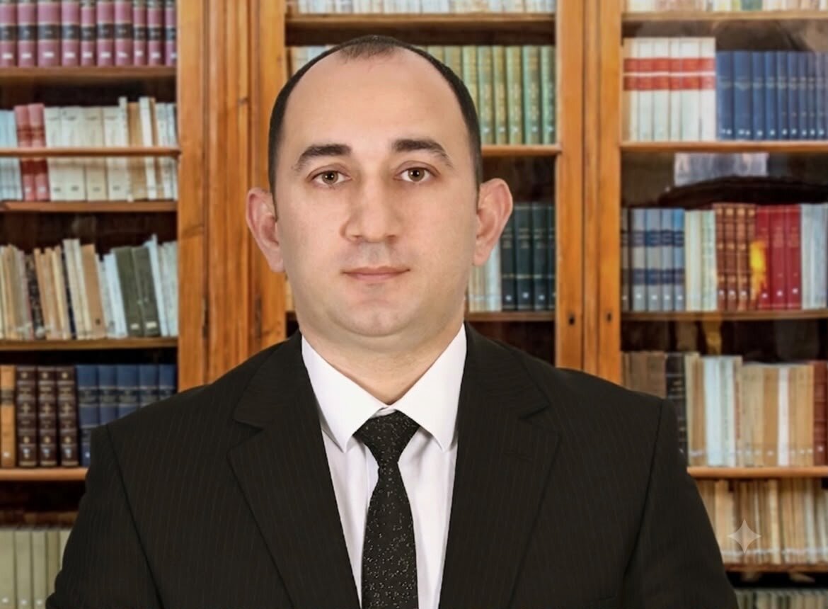 Naxçıvanda daha bir vergi qalmaqalı - Qəzənfər Abdullayevdən rəis müavininə “900” seriyalı “Hyundai” hədiyyəsi?